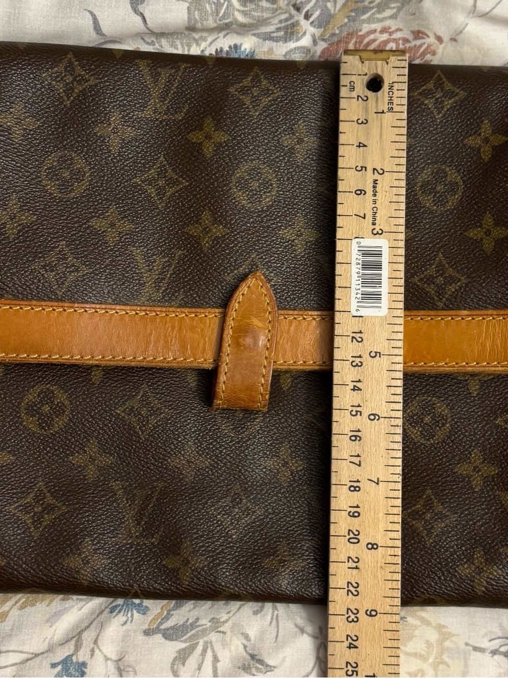 Louis Vuitton Monogram Clutch Vintage LV Pochette Bag No Strap - Picture 13 of 13